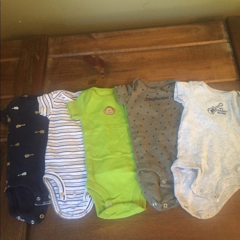 5 newborn onsie a